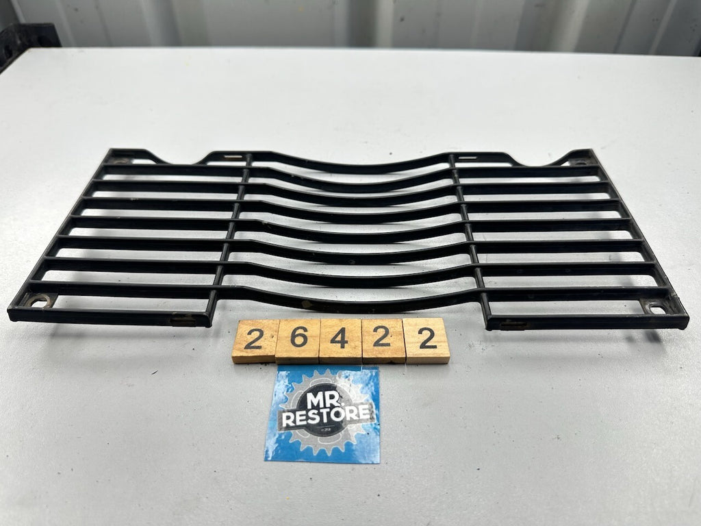 Honda VF1000 '84-85' VF750 VF700 Radiator Grille 19032-MB2  19032-MB2-000