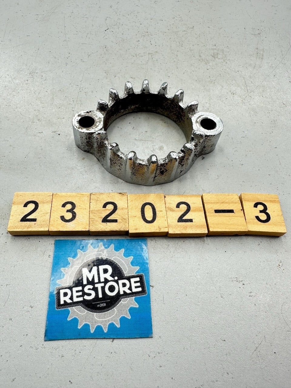 Suzuki GS1000 GSX1100 GSX750 Katana OEM Exhaust Ring Nut Flange Joint Clamp