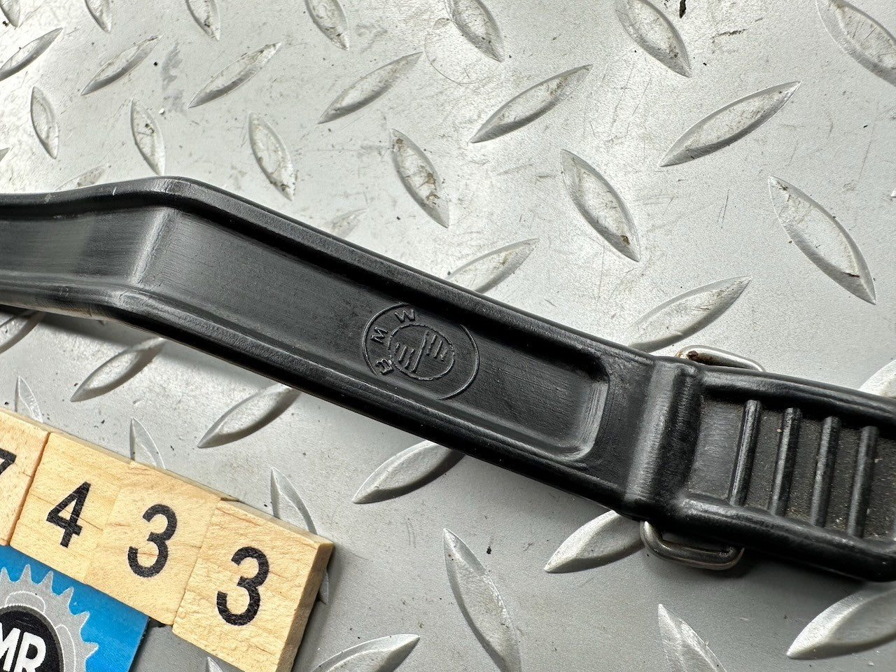 BMW F650GS '99-07' G650GS '08-15' R12 NineT - OEM Battery Strap