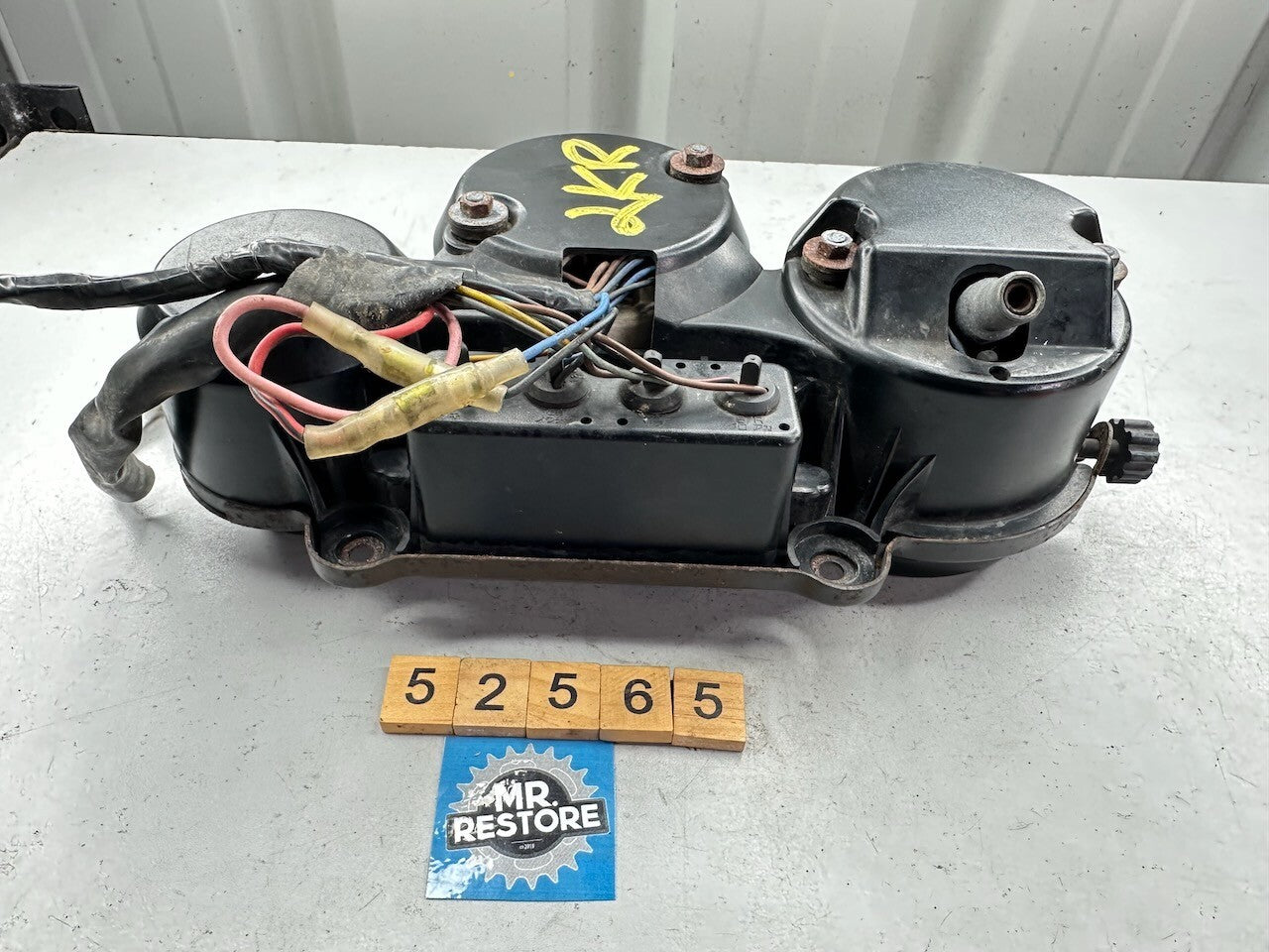 Yamaha FZR250 2KR KMH Meters Dashboard & Harness