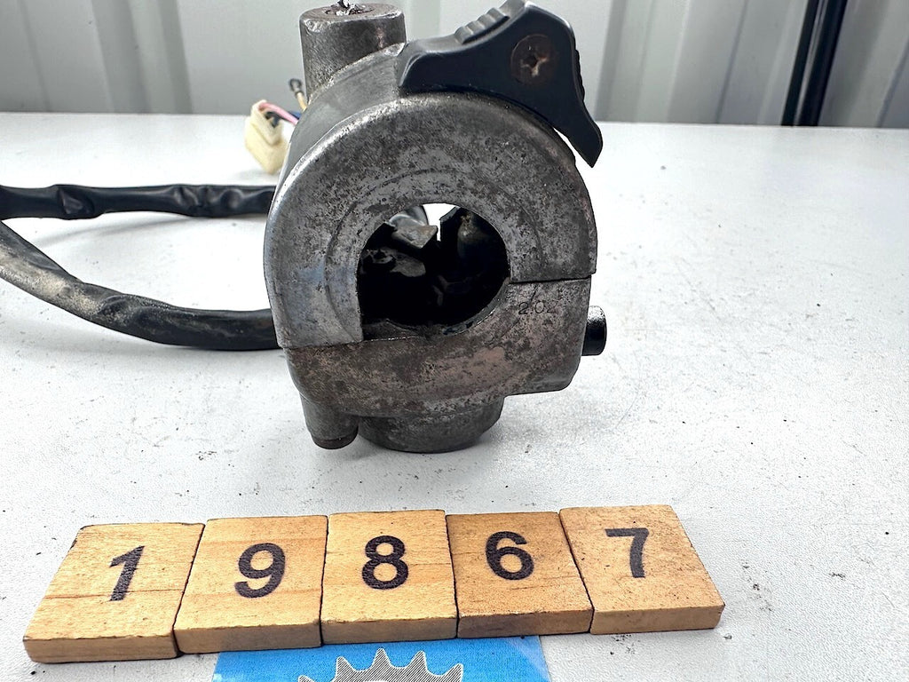Yamaha V90 T 1982 L/H Handlebar Switch
