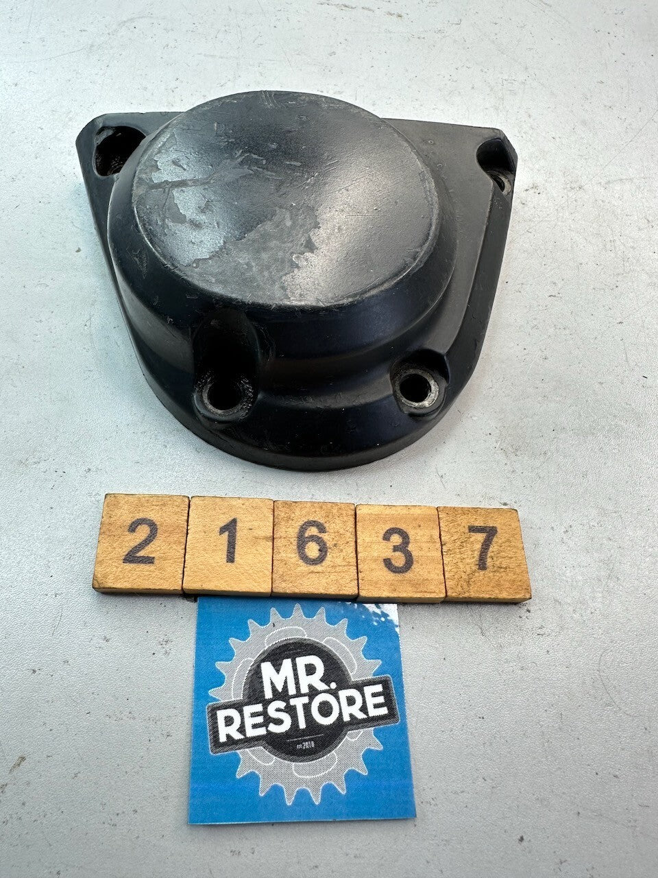 Yamaha DT125 DT175 MX OEM Oil Pump Cover 2A6-15416-00
