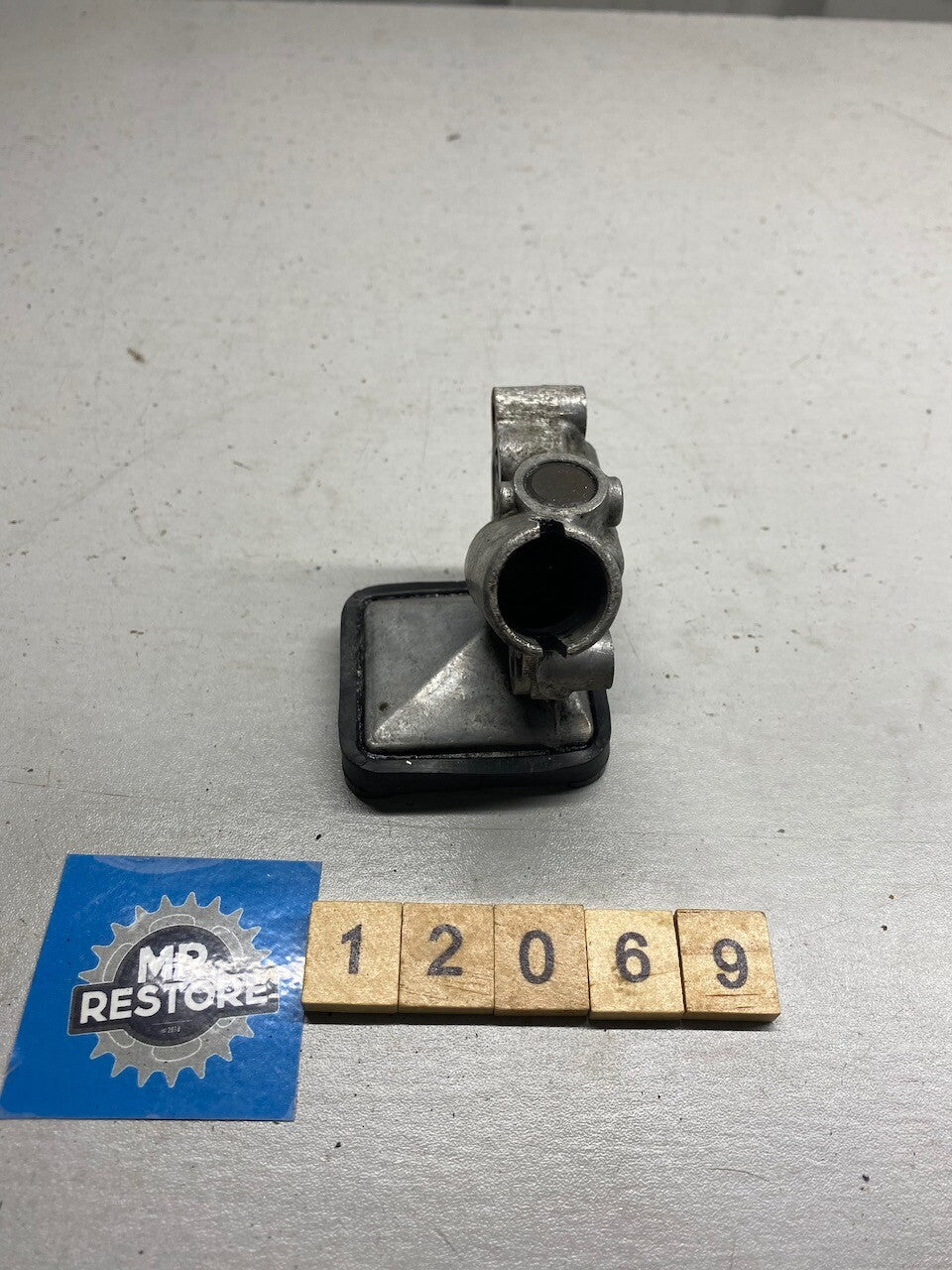 Honda CB350 CL350 SL350 Oil Pump Body 15201-312-000