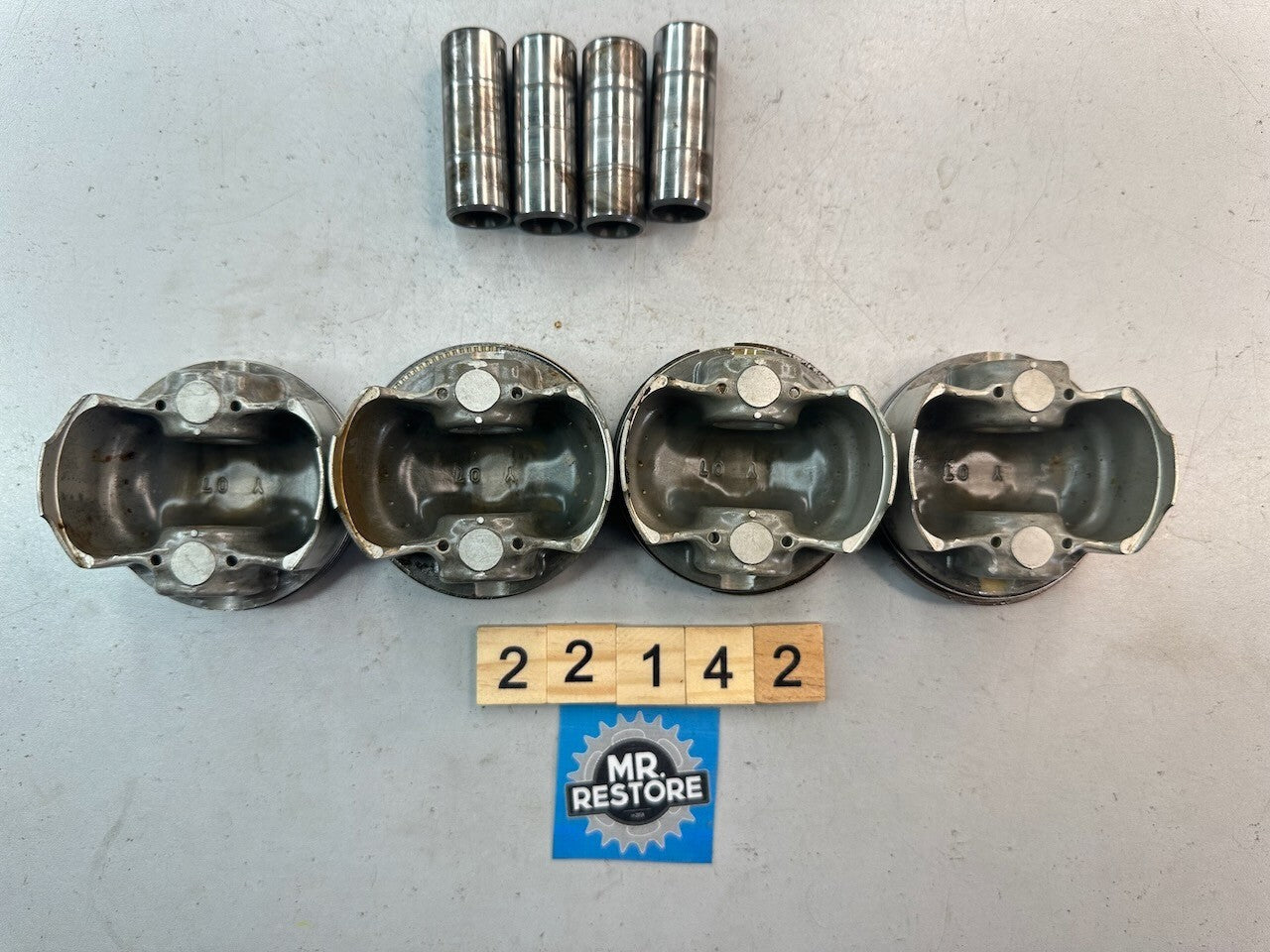 Yamaha YZF600R Thundercat 1996-2007 4TV - OEM Standard Size Pistons x 4
