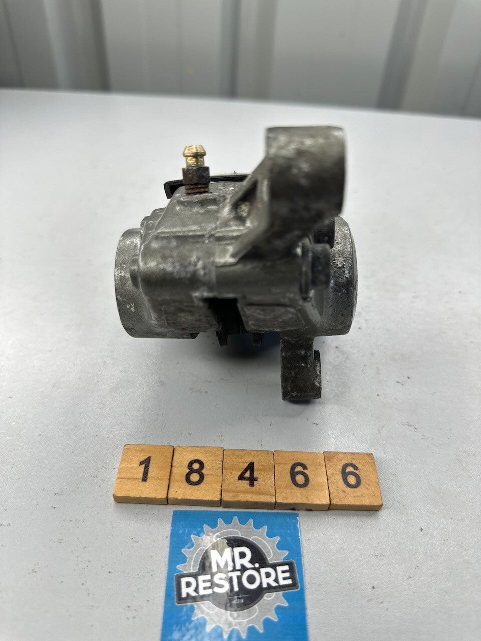 Yamaha TRX850 XJR1200 L/H Brake Caliper 4KG-2580T-01