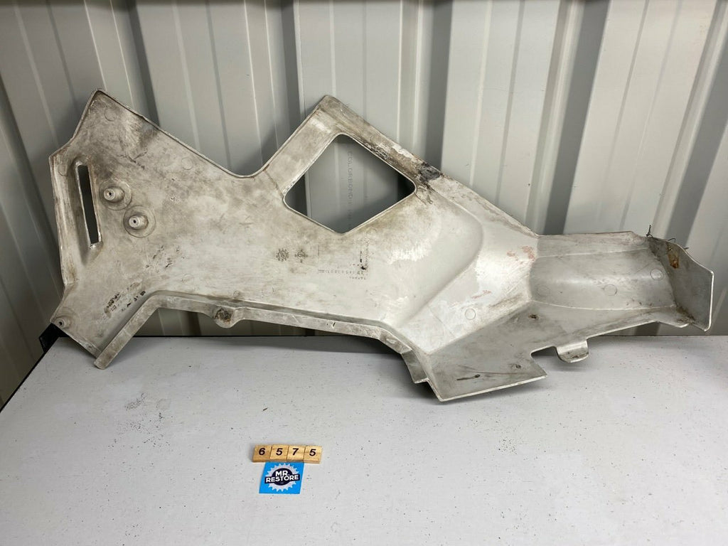 Yamaha XJ650 Turbo R/H Fairing Panel 16G-2835R-00-20 - Hard to find panel