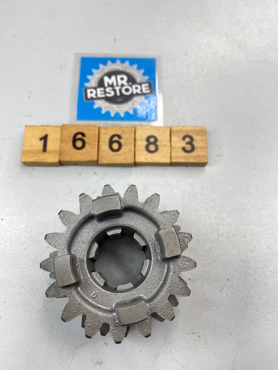 Suzuki RGV250 1989-96 3rd & 4th Drive Gear (17/22T) 24231-12C01