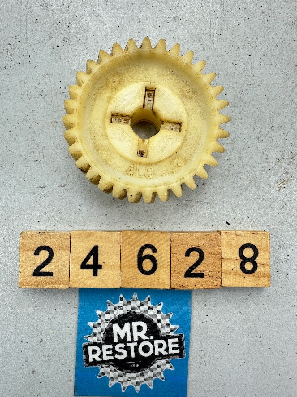 Yamaha TZR250 1987 OEM Water Impeller Shaft Gear 4LO-12459-00