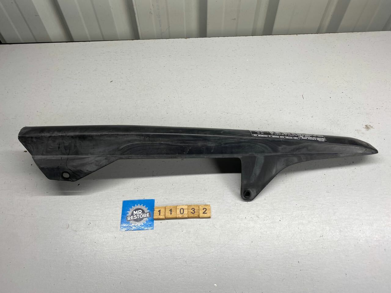 Honda CBR1100XX Blackbird Chain Guard Case 40510-KY6-0100