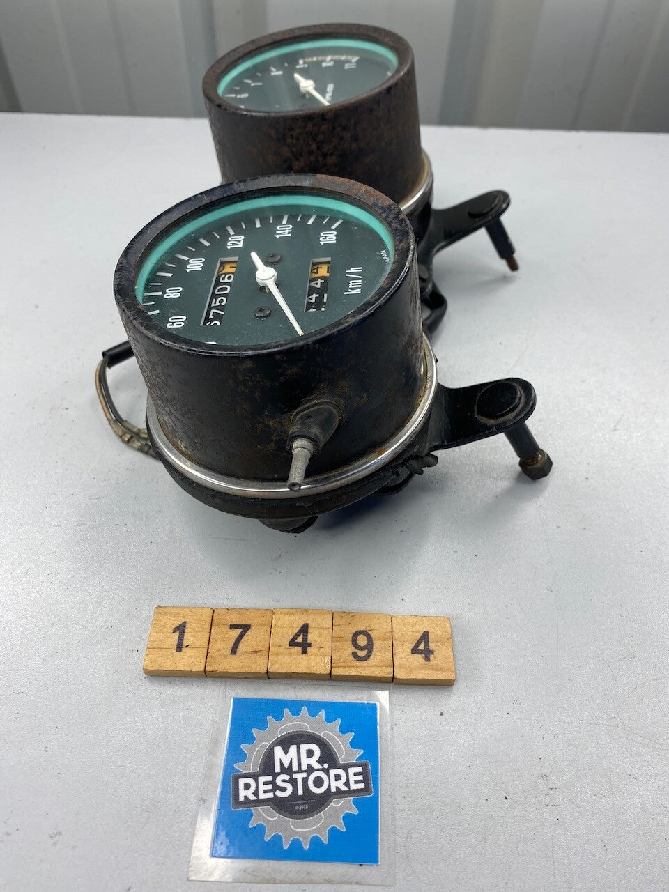Kawasaki Z250 Dashboard Meters Instruments KMH - Tested 