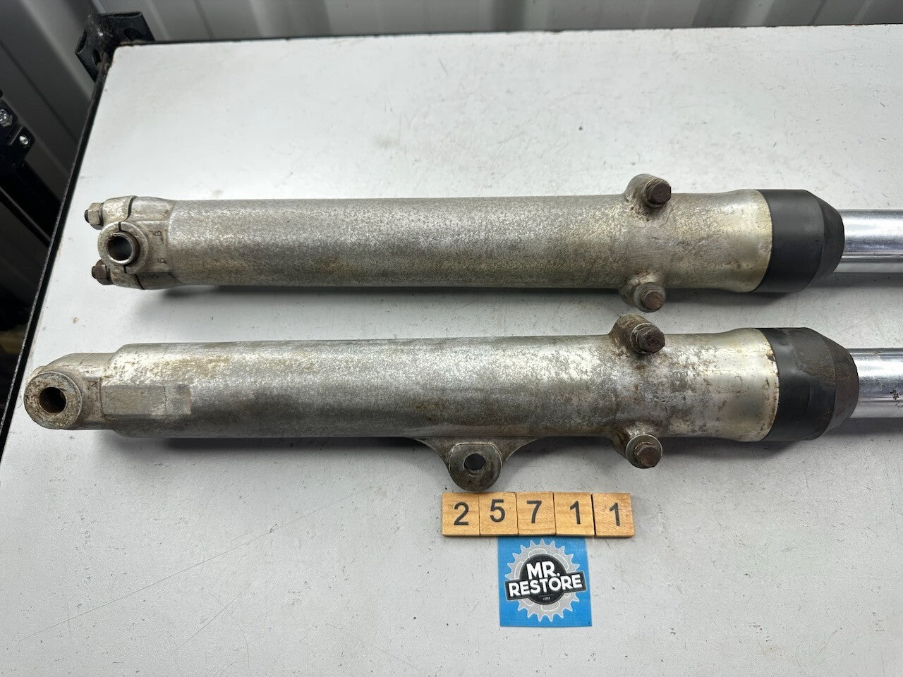 Yamaha TY250 A 1974 Pair of Forks