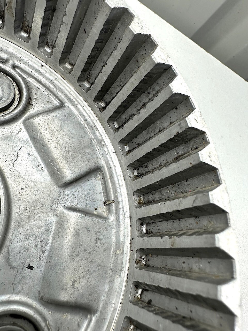 Suzuki GSX750 Katana 1989-97 Clutch Basket 21200-17834