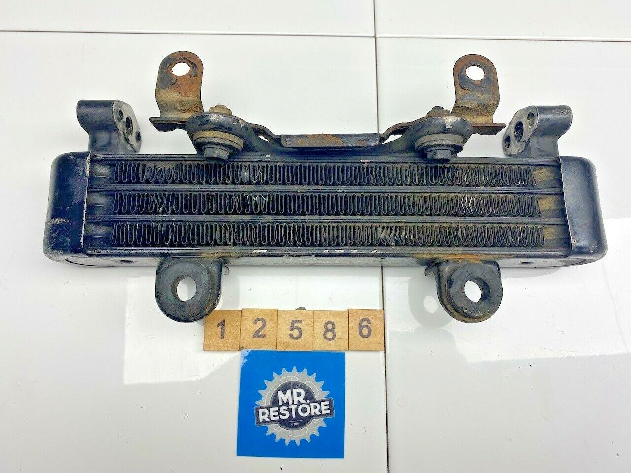 Kawasaki GPZ1100 ZX1100 B Oil Cooler & Bracket Mount