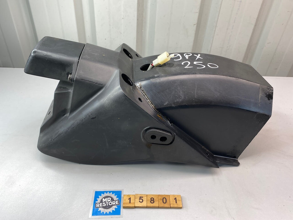 Kawasaki GPX250 Rear Under Fender Mudguard Reg Plate Holder & Light 35023-1227