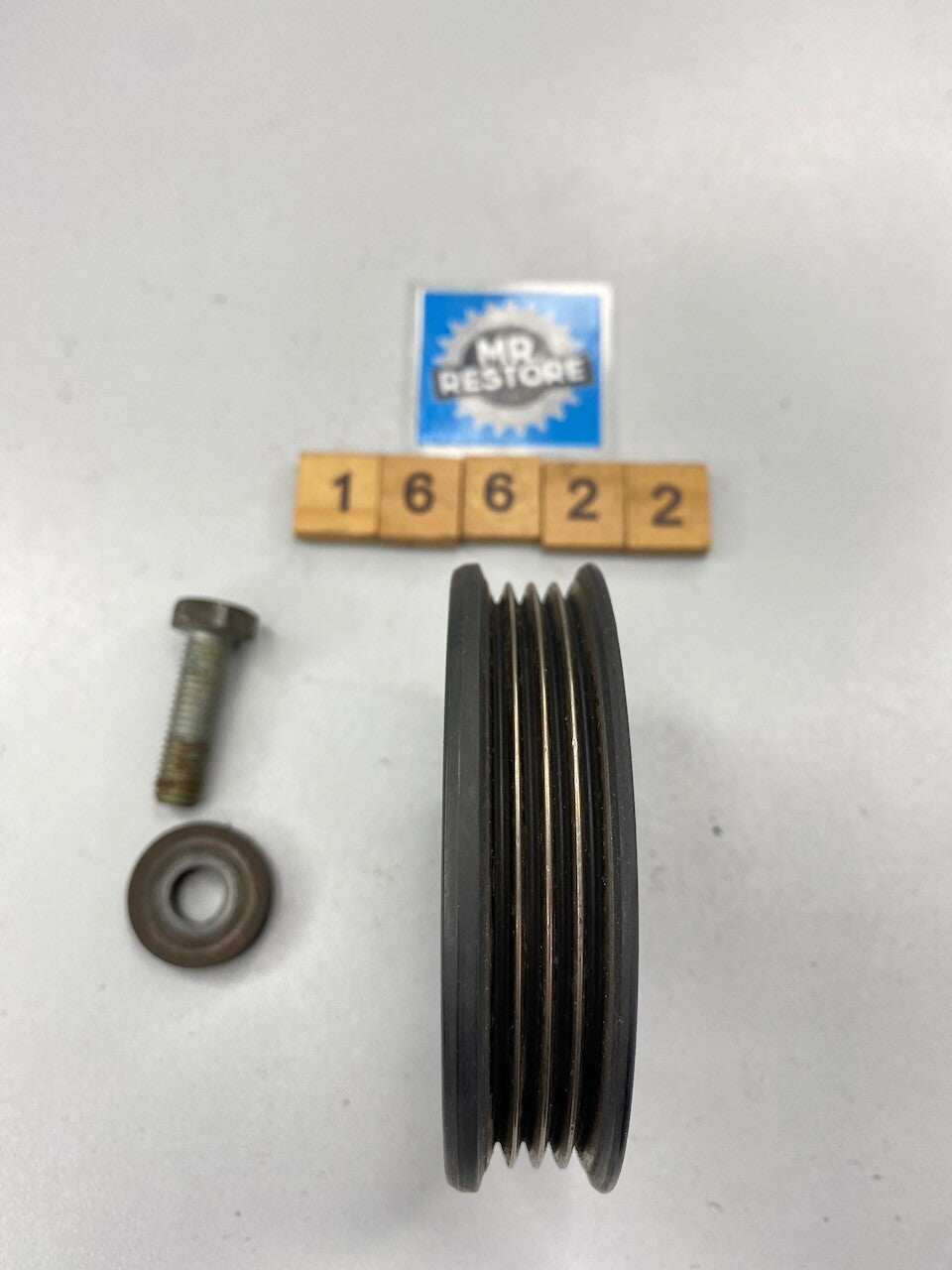 BMW R1150GS R1100GS R850GS R1100S R1150R R1200C Alternator Pulley & Bolt