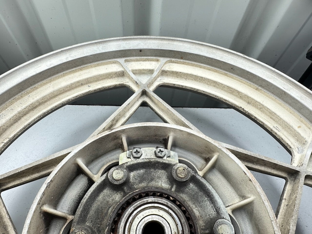 Suzuki GS650 Katana Rear Wheel 17x2.50