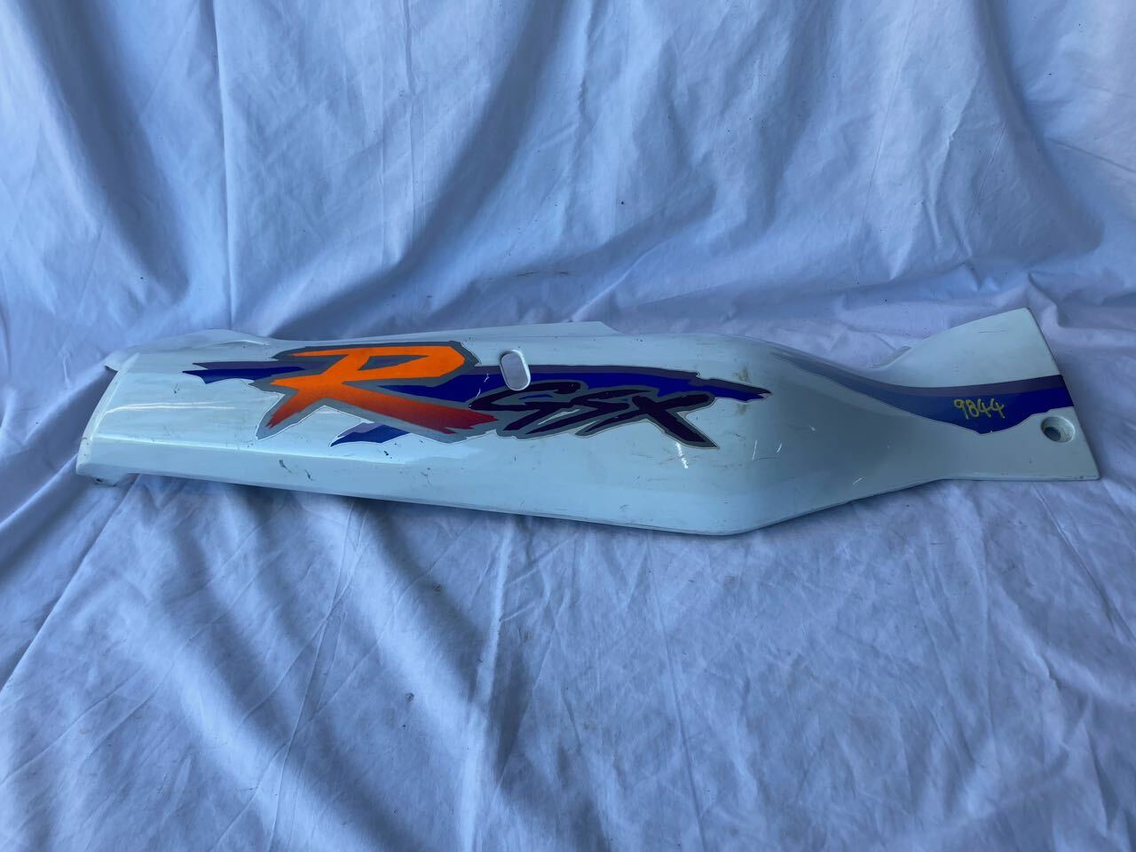 Suzuki GSXR1100 RH Side Rear Panel (Early to mid 90s)