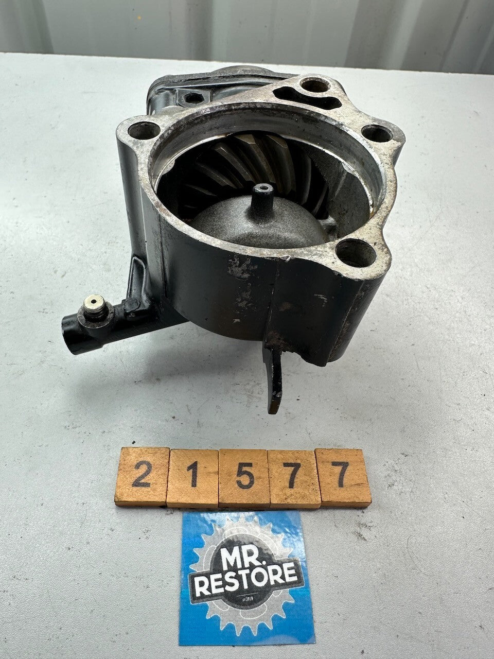 Honda XLV750 1983 Drive Shaft Camden Gear Housing Case 21200-MG7