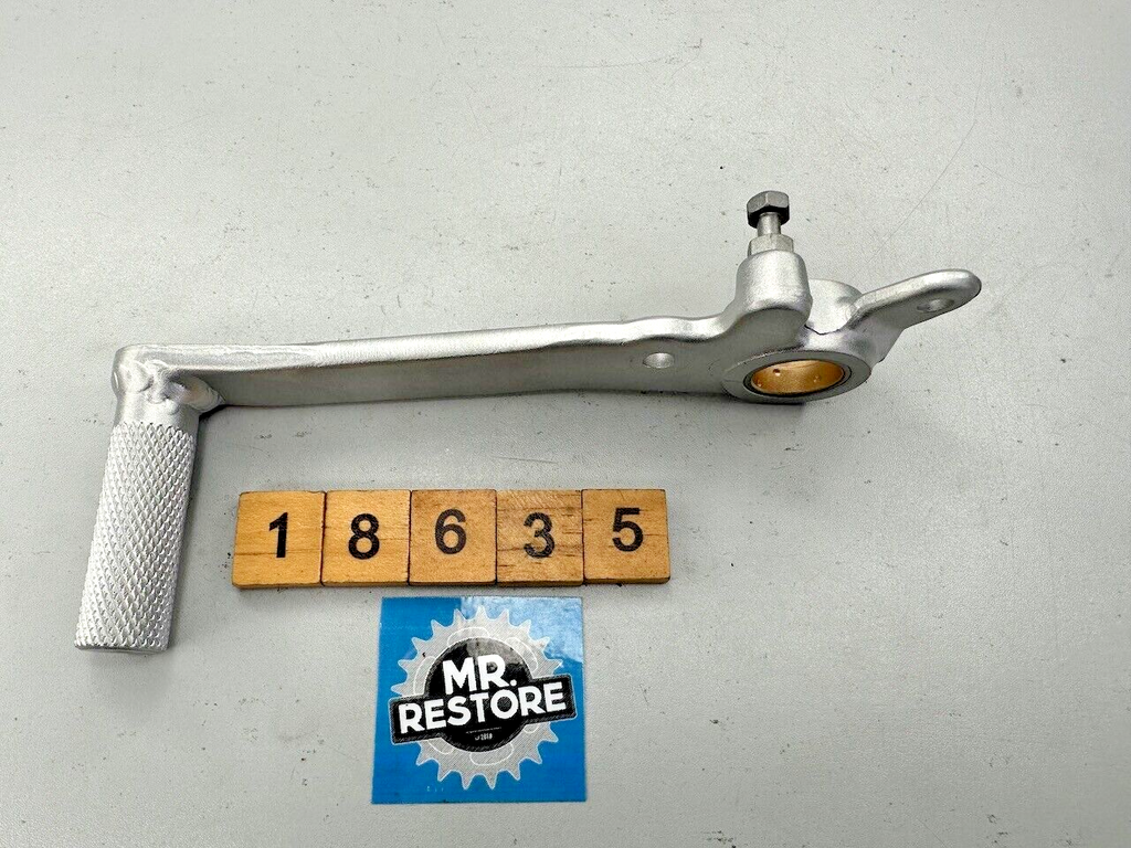 Suzuki GSXR1100 GSXR750 Brake Pedal 43110-17C02-000