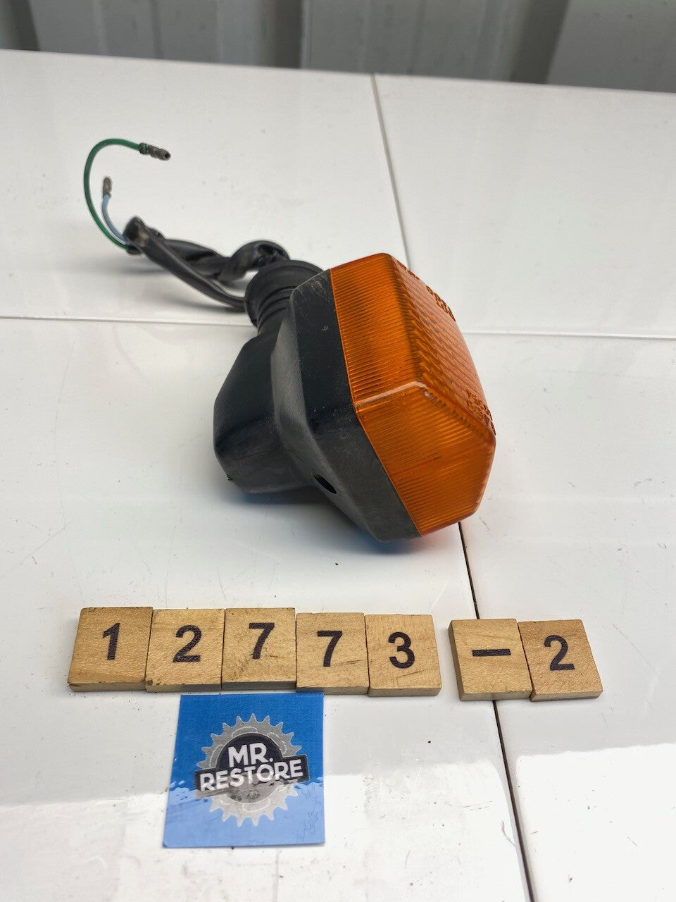 Honda Motorcycle Vintage Classic (XL XR ?) OEM indicator (tested)