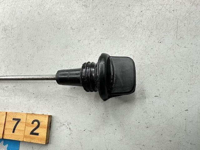Yamaha TY250 DT360 DT250 SC500 MX360 MX250 Oil Plug Dipstick 322-15363