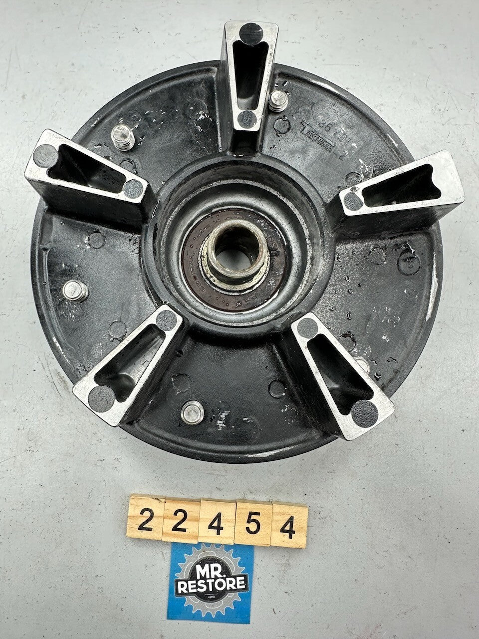 Yamaha FJR1200 FJR1300 FZR1000 FZR750 GTS1000 Rear Hub Clutch Sprocket Carrier