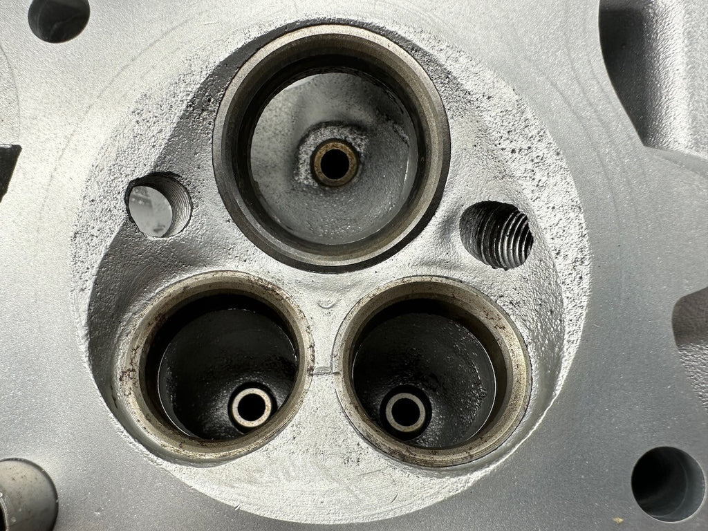 Honda XLV750R Cylinder Head MG7 1 - Vapour Blasted