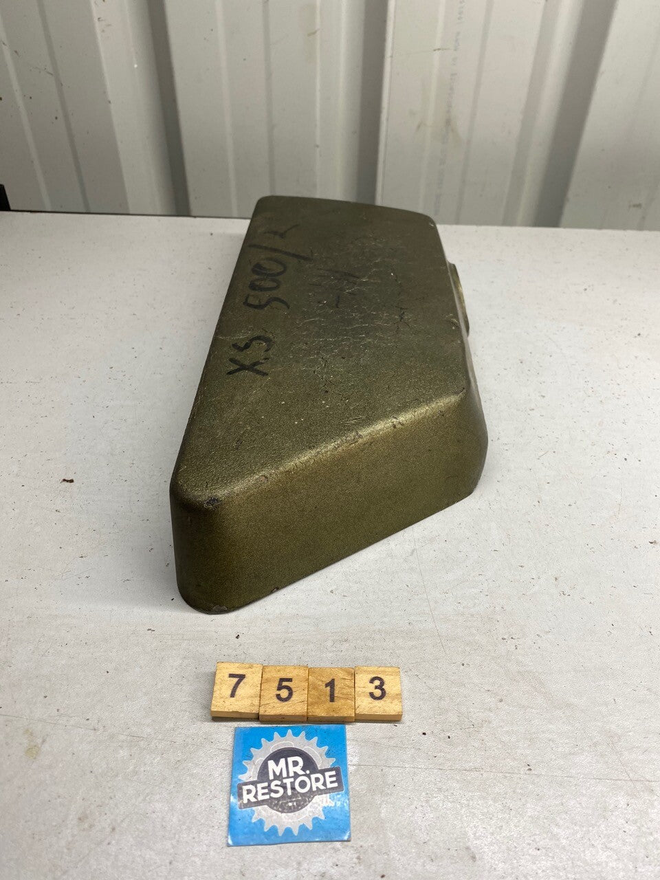 Yamaha XS500 Right Hand Side Cover