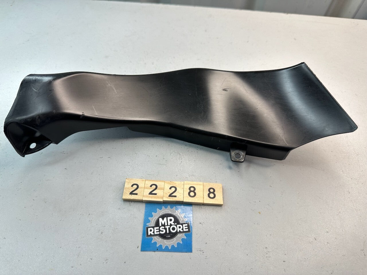 BMW G650GS 2010-15 Left Air Duct 46637727153