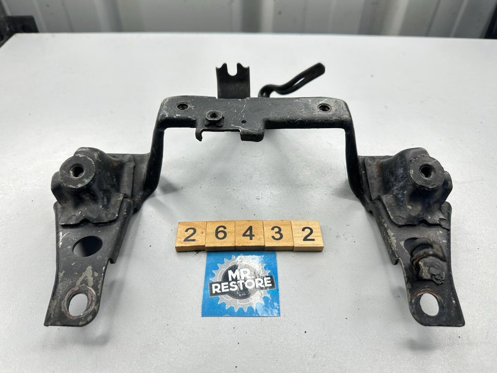 Honda VF1000 F '85' Rear Fender Bracket Stay 80200-MB6-630