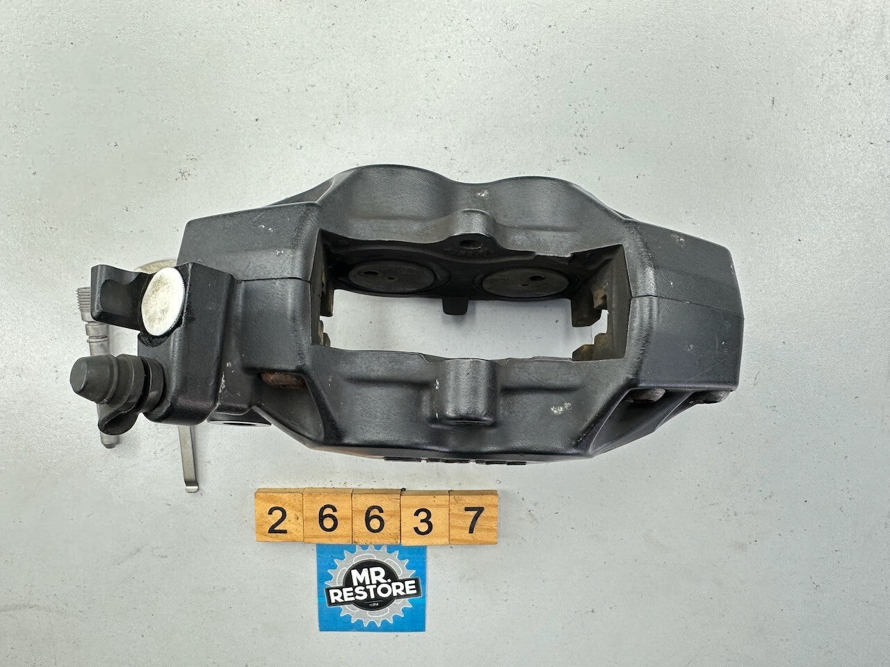 BMW K1200S 03-08 R1200RT R1200S R1100S R1150GS Front Left Brake Caliper (tested)