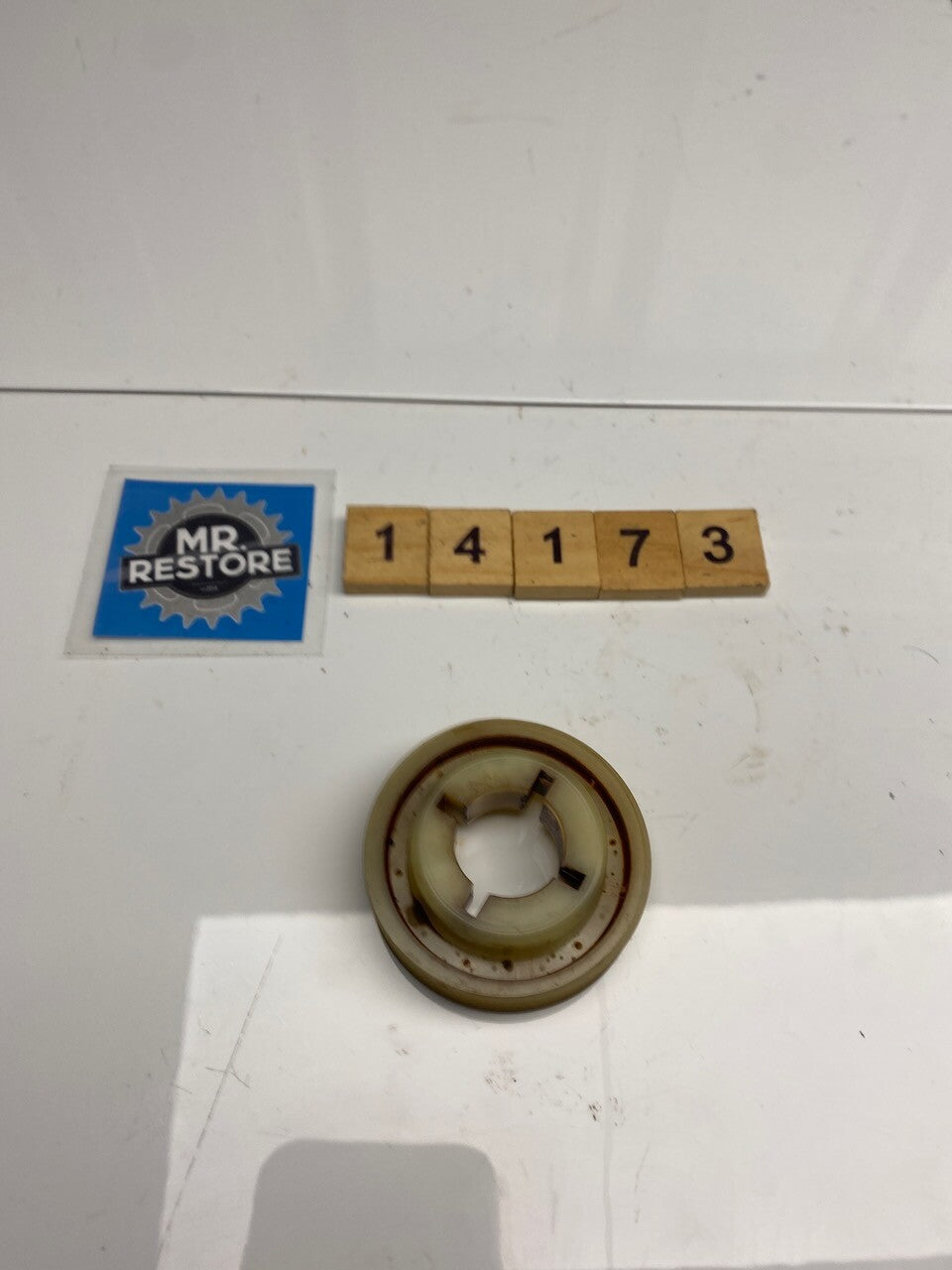 Yamaha Scooter Many Models - Oil Pump Drive Gear - 2GM-1317