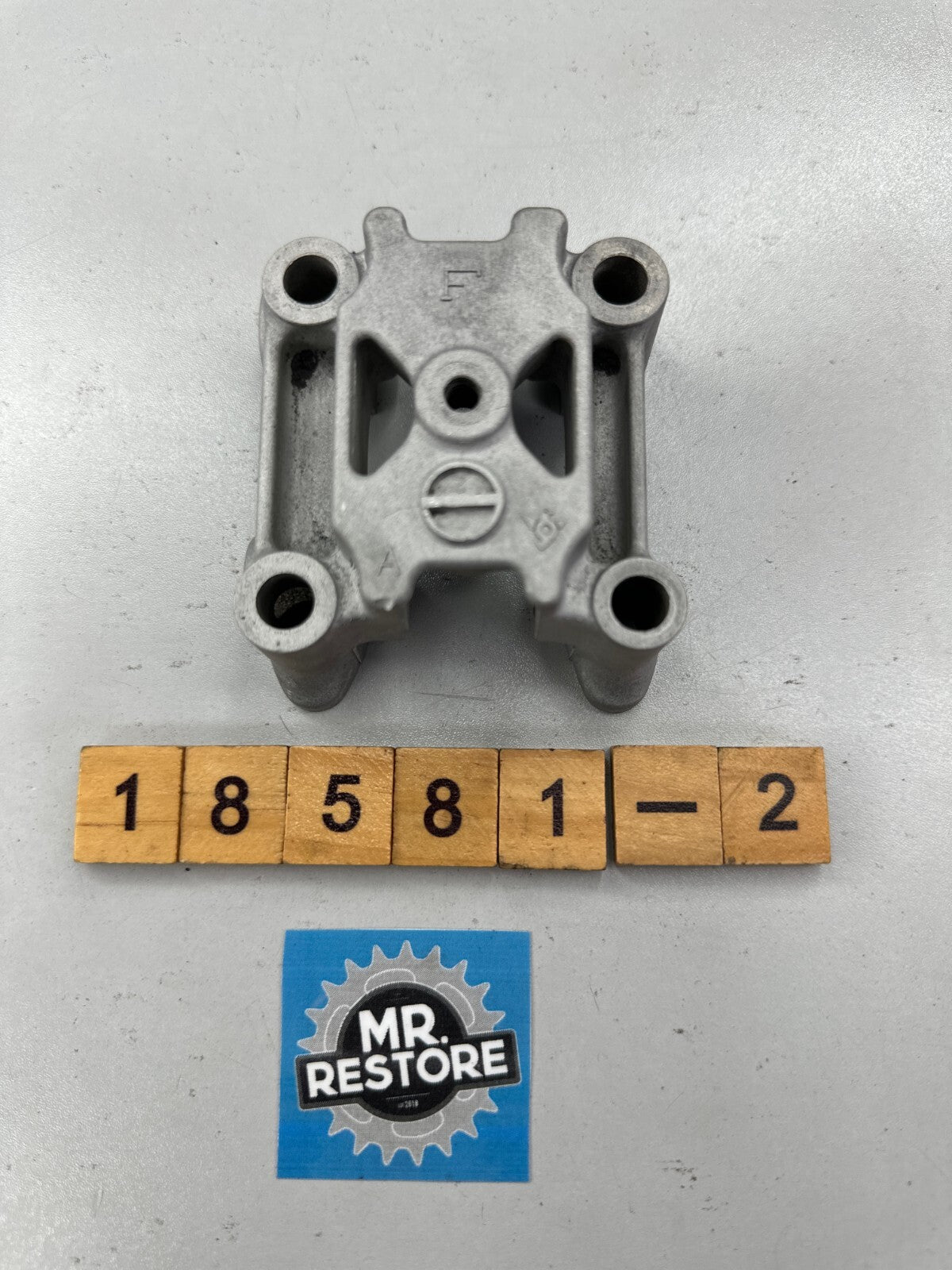 Honda CM250 CMX250 CB250 Camshaft / Rocker Arm Holder 12231-399-010