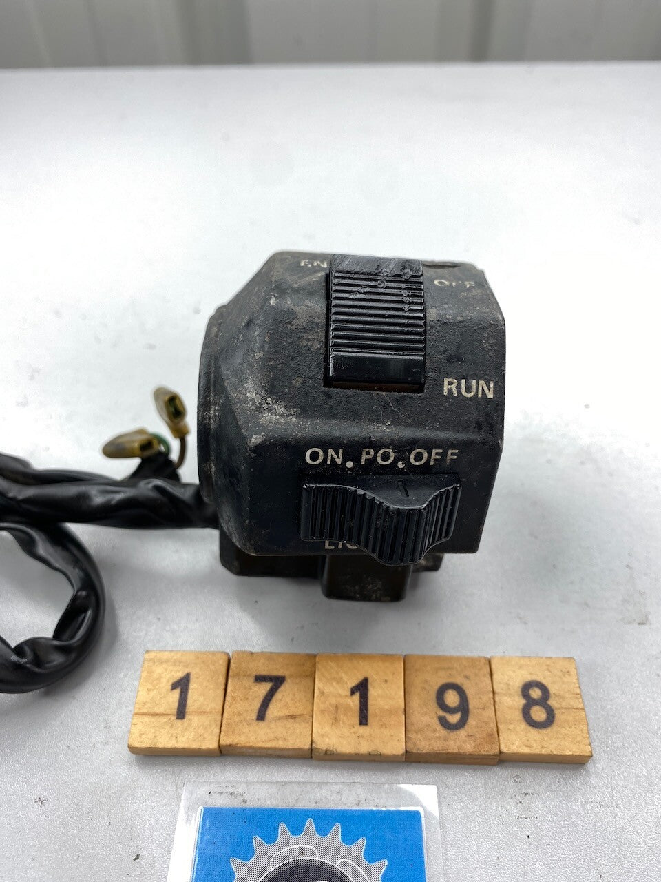 Yamaha RZ350 R RZ250 FN R/H Handlebar Switch