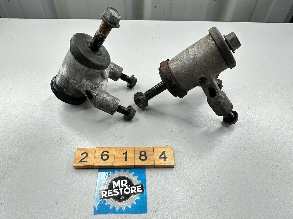 Kawasaki ZX750 F Ninja 750 R GPX750 GPX600 ZX600 Engine Mount Bracket (Pair)
