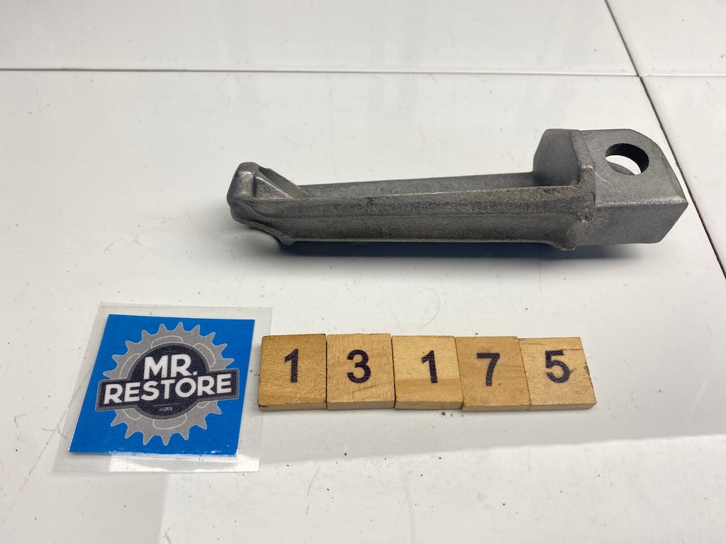 Kawasaki GPZ900R ZX900 Front RH Front Step Foot Rest 34028-1120