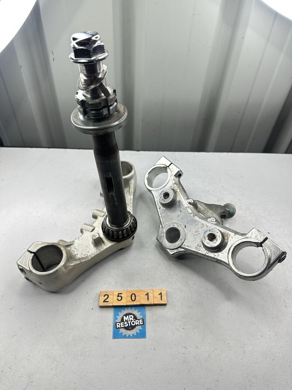 Yamaha V-Max 1200 VMX12 '85-92' Triple Tree Fork Clamp 1FK-23340  1FK-23435