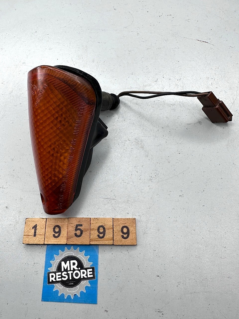 Yamaha FJ1200 1986-87 L/H Front Indicator With OEM Koito Lens - (tested)