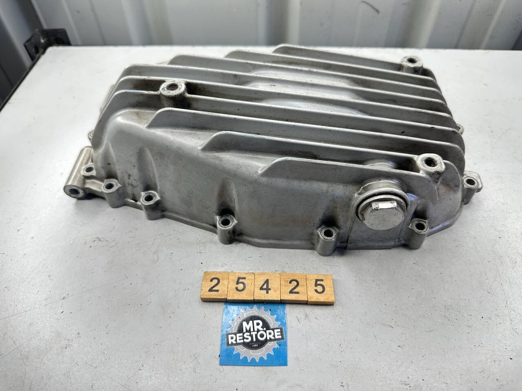 BMW F800S F800ST Oil Sump Pan 11137702423