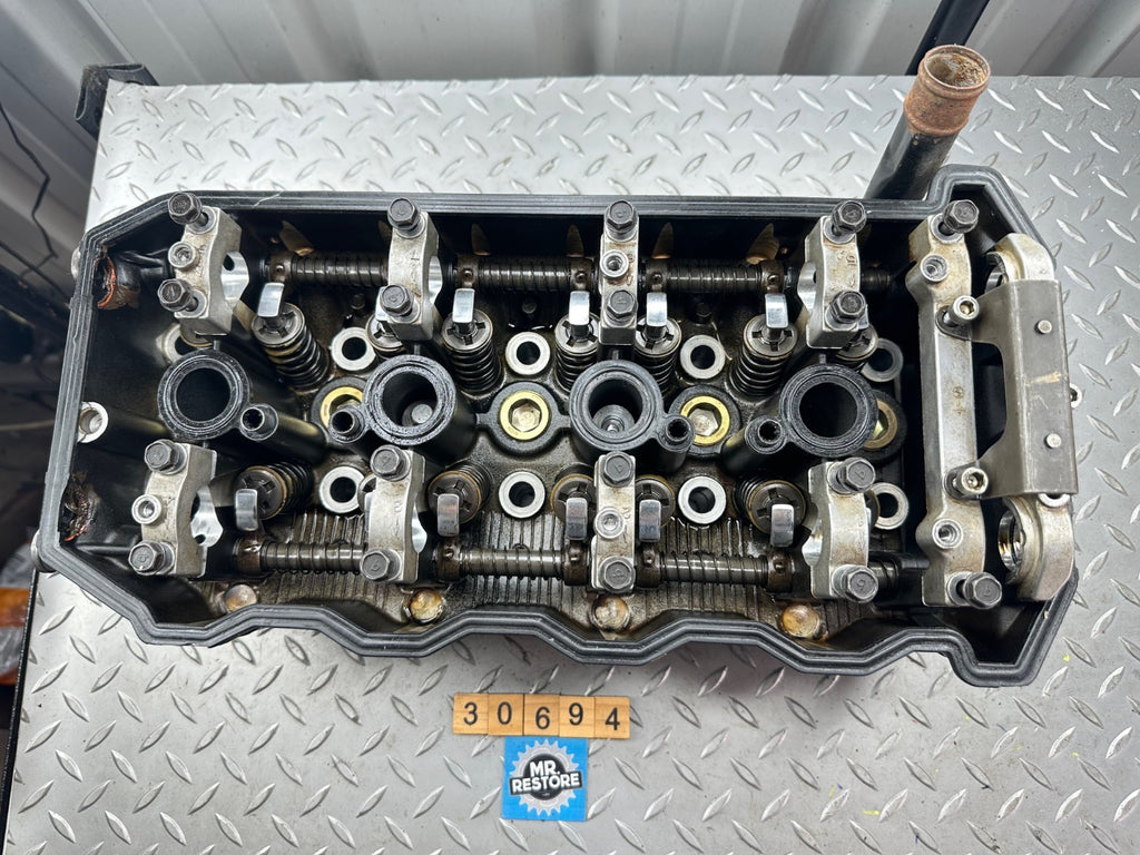 Kawasaki ZX1000 ZX10 88-90 Cylinder Head 11008-1207