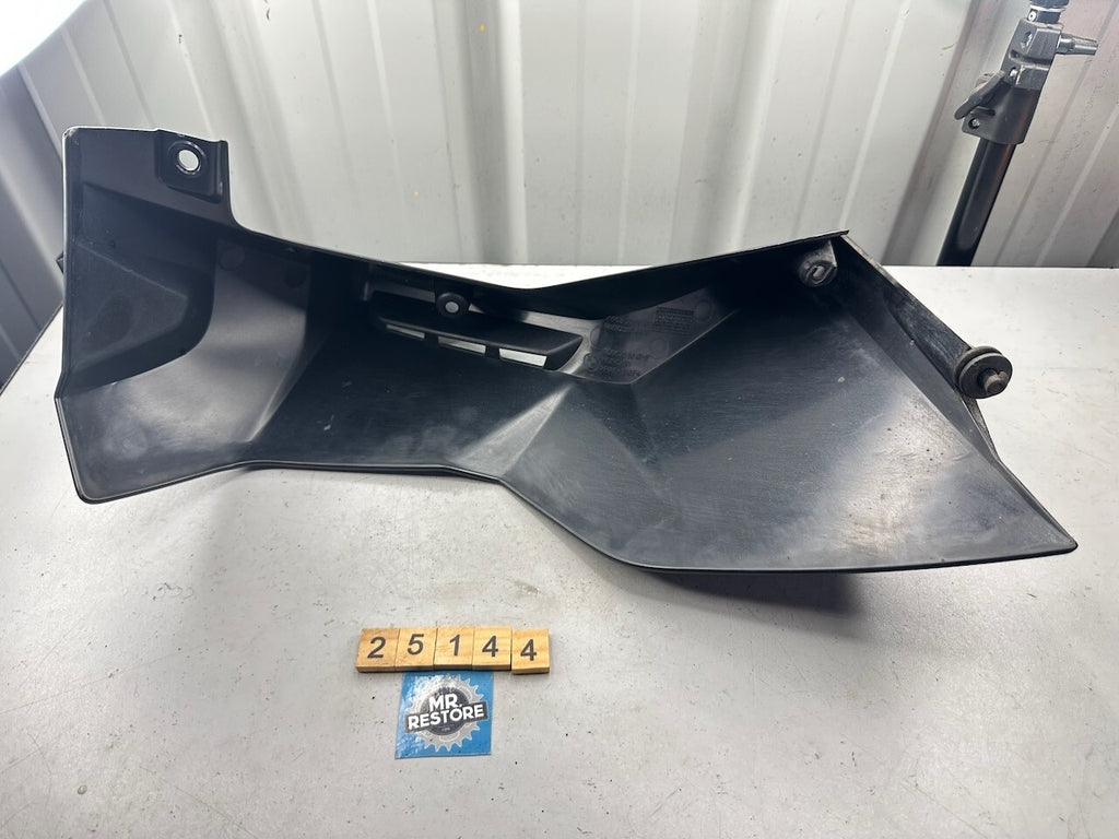 BMW K1300R '07-15' Left Covering 46637711107