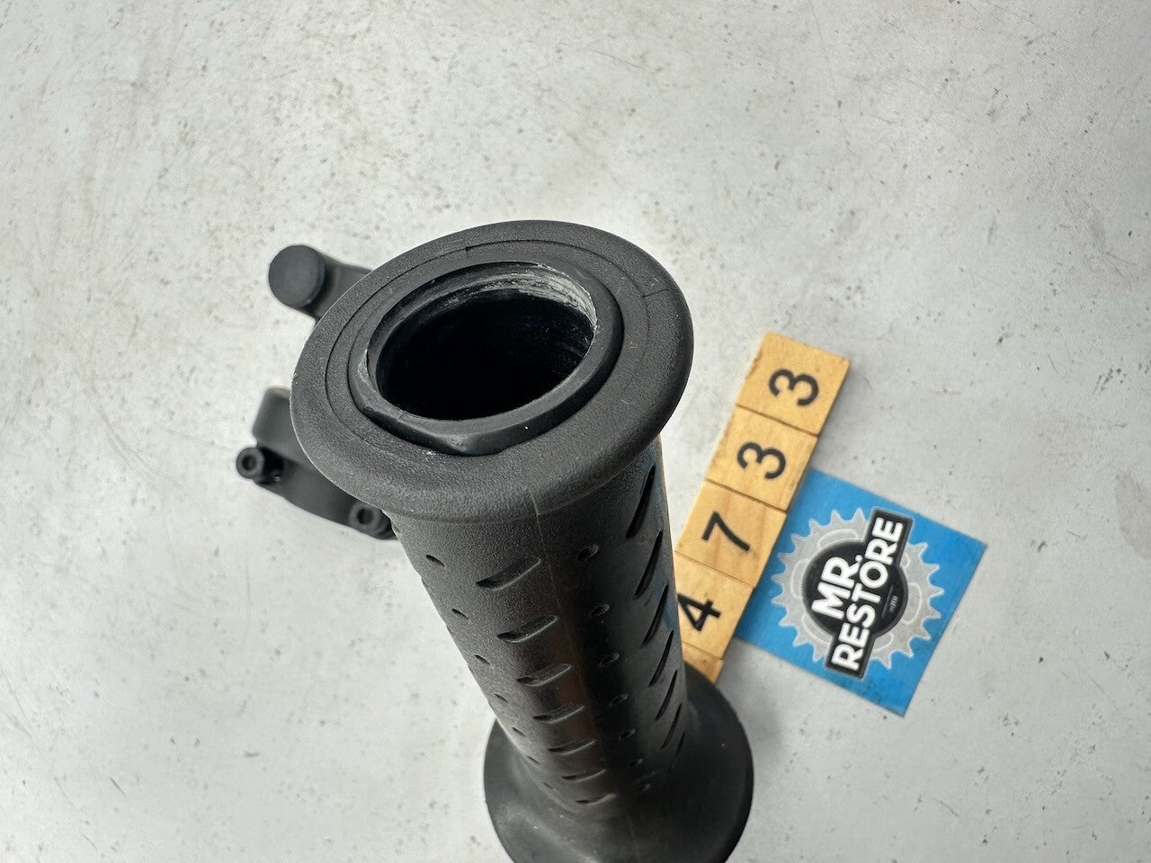 BMW G650GS 2010-16  Heated Throttle Grip 61317728862