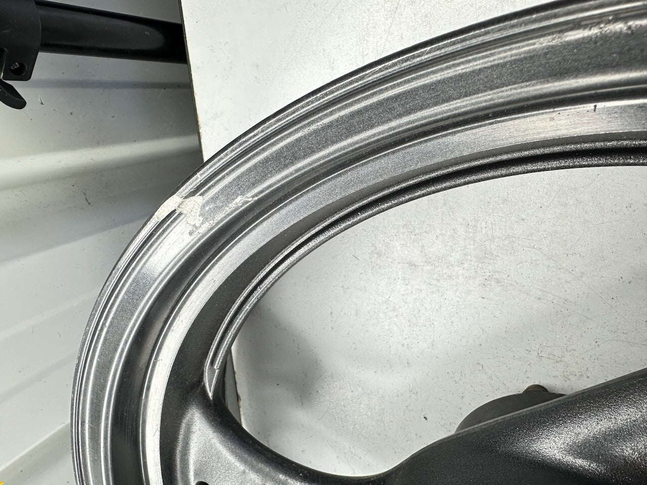 Suzuki GSF250 Bandit Rear Wheel 17x4.00 BJZ