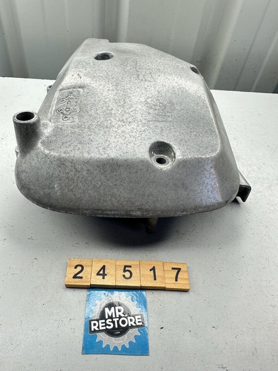 Suzuki GSX1100 GSX1000 GSX750 Engine Sprocket Cover 11360-49201