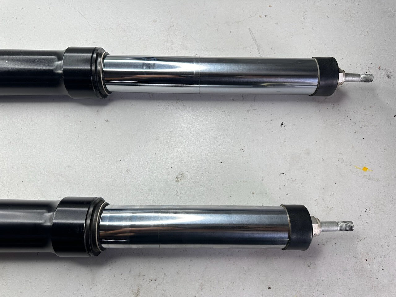 BMW R1200GS ADV 2007 Pair of Straight Forks 7664958  7664957