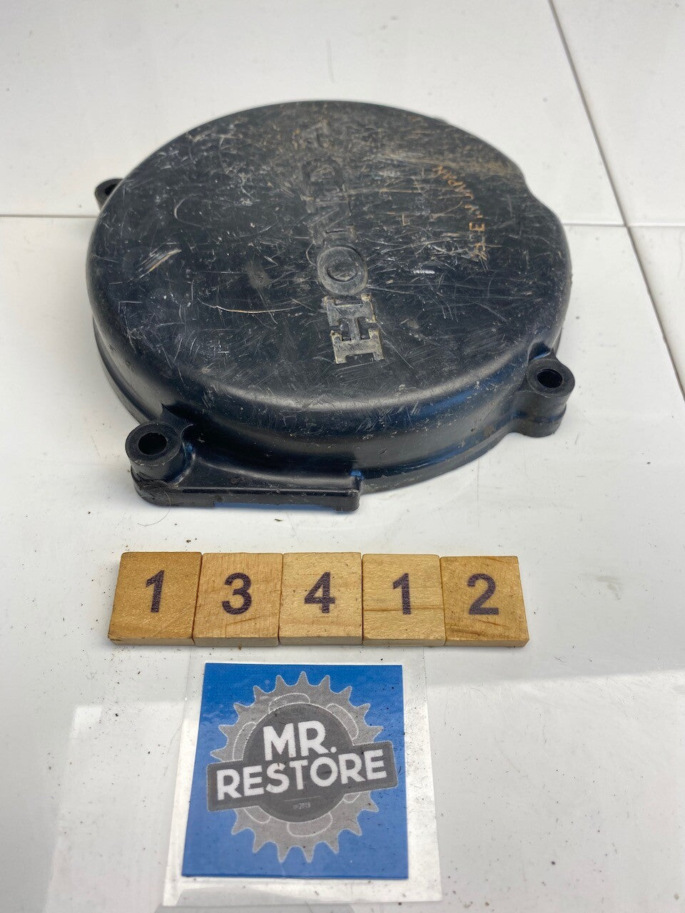 Honda CR250 1984-1991 Generator Cover 11350-KA4-740 or 11350-KA4-771