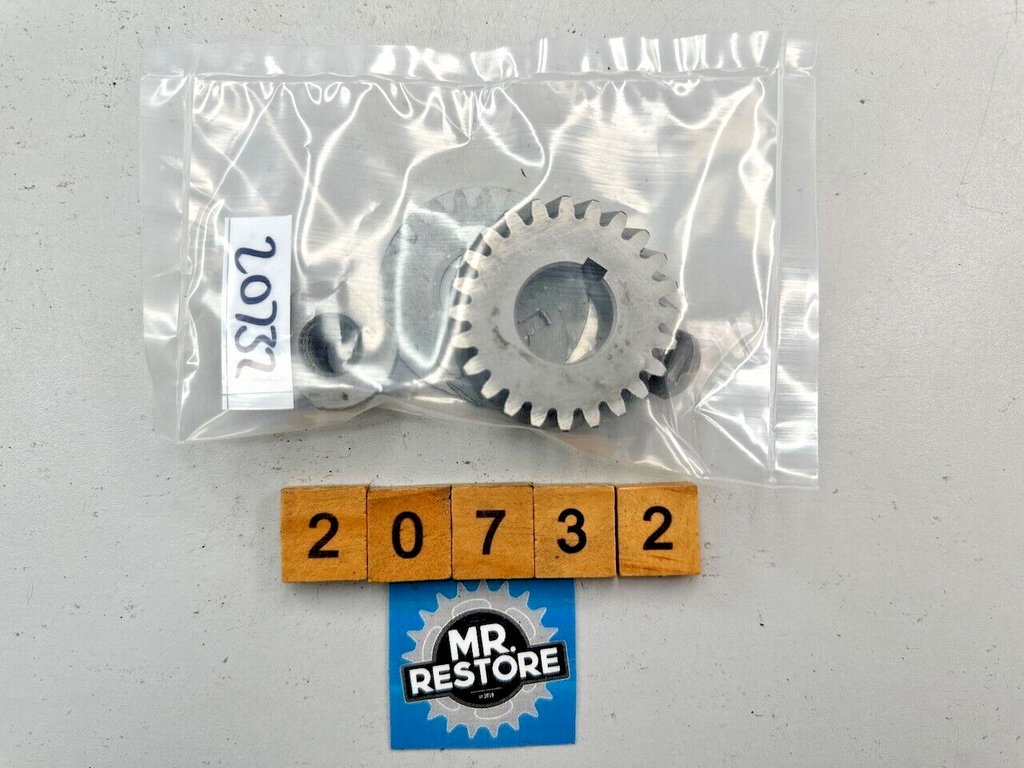 Suzuki RG250 1986-87 Crankshaft Primary Driven Gear & Components 21111-16710