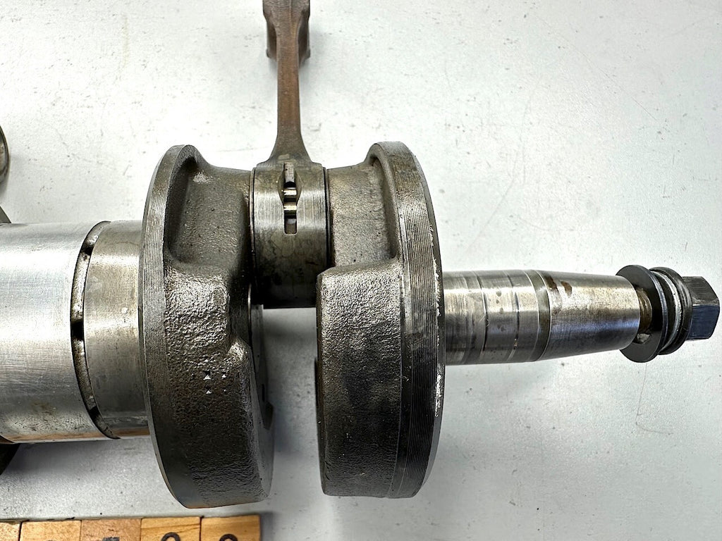 Yamaha TZR250 1986-88 1KT 2MA Crankshaft Assy. 1KT-11400