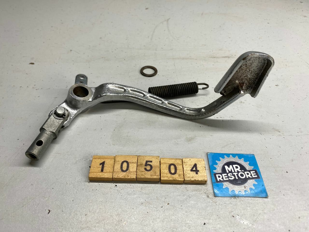 Yamaha XJ600 FZ600 Rear Brake Pedal & Spring - 33M-27211