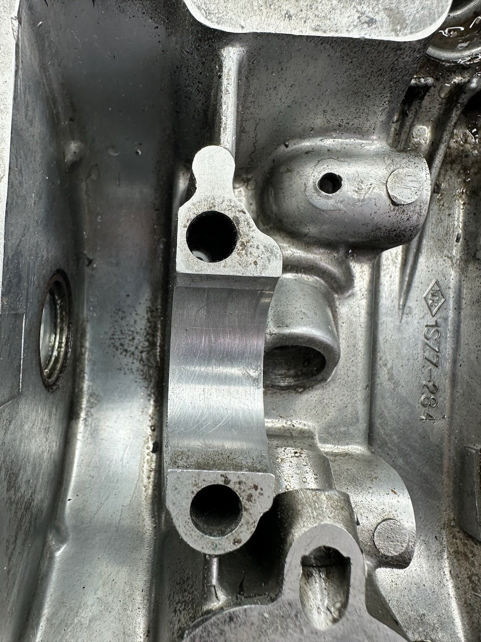 Suzuki SP370 '78-79' Rocker Cover & Caps